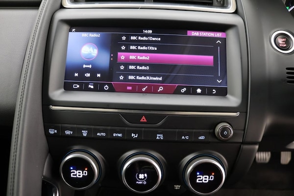 Used Jaguar E-Pace 2019 for sale - 76185213: Photo 14