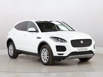 Used Jaguar E-Pace 2019 for sale - 76185213: Photo 2