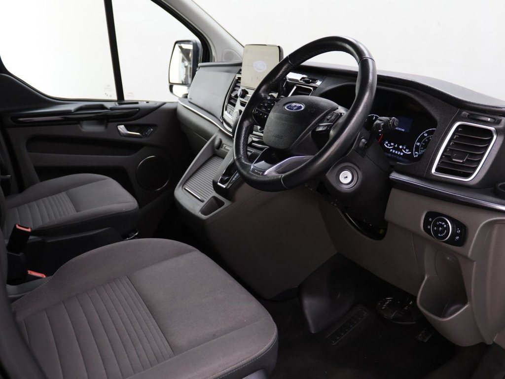 Used Ford Tourneo Custom 2021 for sale - 76642149: Photo 9