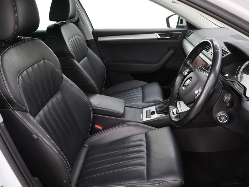 Used Skoda Superb 2021 for sale - 76454277: Photo 11