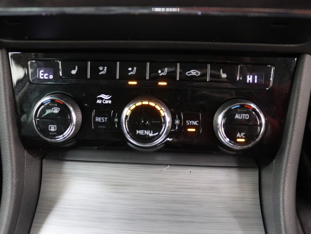 Used Skoda Superb 2021 for sale - 76454277: Photo 12