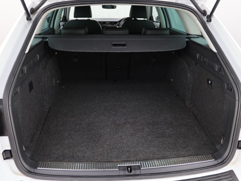 Used Skoda Superb 2021 for sale - 76454277: Photo 25