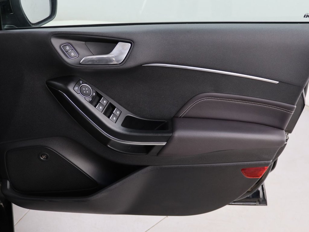 Used Ford Fiesta 2018 for sale - 76118769: Photo 28