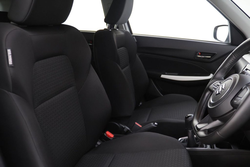 Used Suzuki Swift 2019 for sale - 77680323: Photo 11