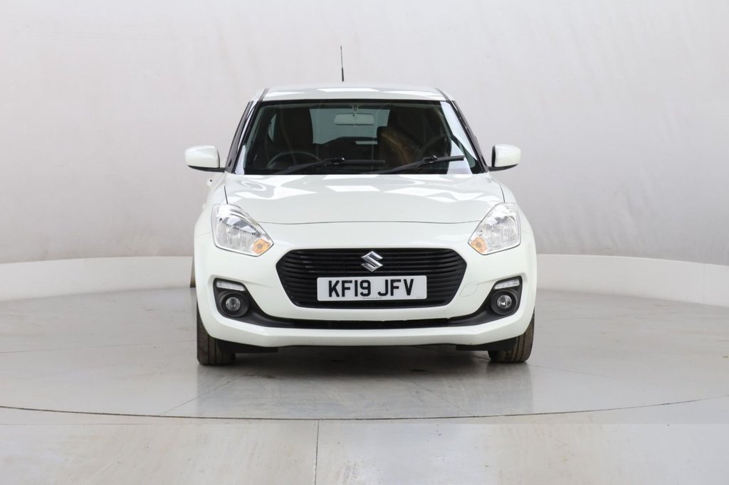 Used Suzuki Swift 2019 for sale - 77680323: Photo 3