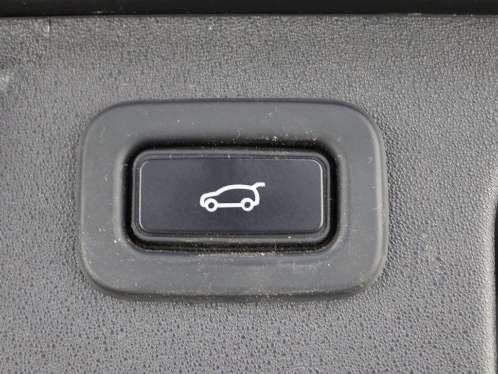 Used Land Rover Discovery Sport 2021 for sale - 76618018: Photo 25