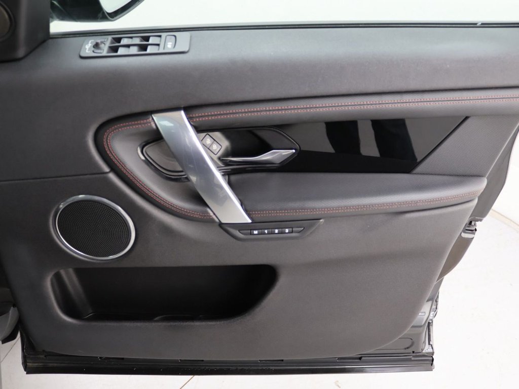 Used Land Rover Discovery Sport 2021 for sale - 76618018: Photo 30