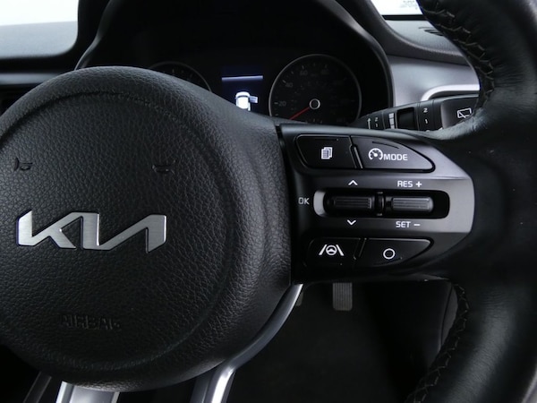 Used Kia Stonic 2021 for sale - 76162926: Photo 16