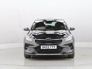 Used Kia XCeed 2022 for sale - 76092388: Photo 3