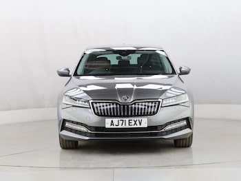 Used Skoda Superb 2021 for sale - 76274043: Photo