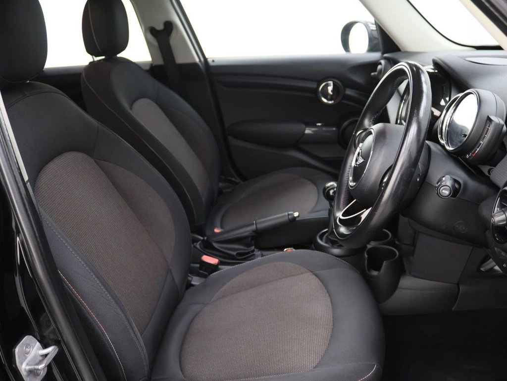 Used MINI Hatch 2018 for sale - 78124272: Photo 16