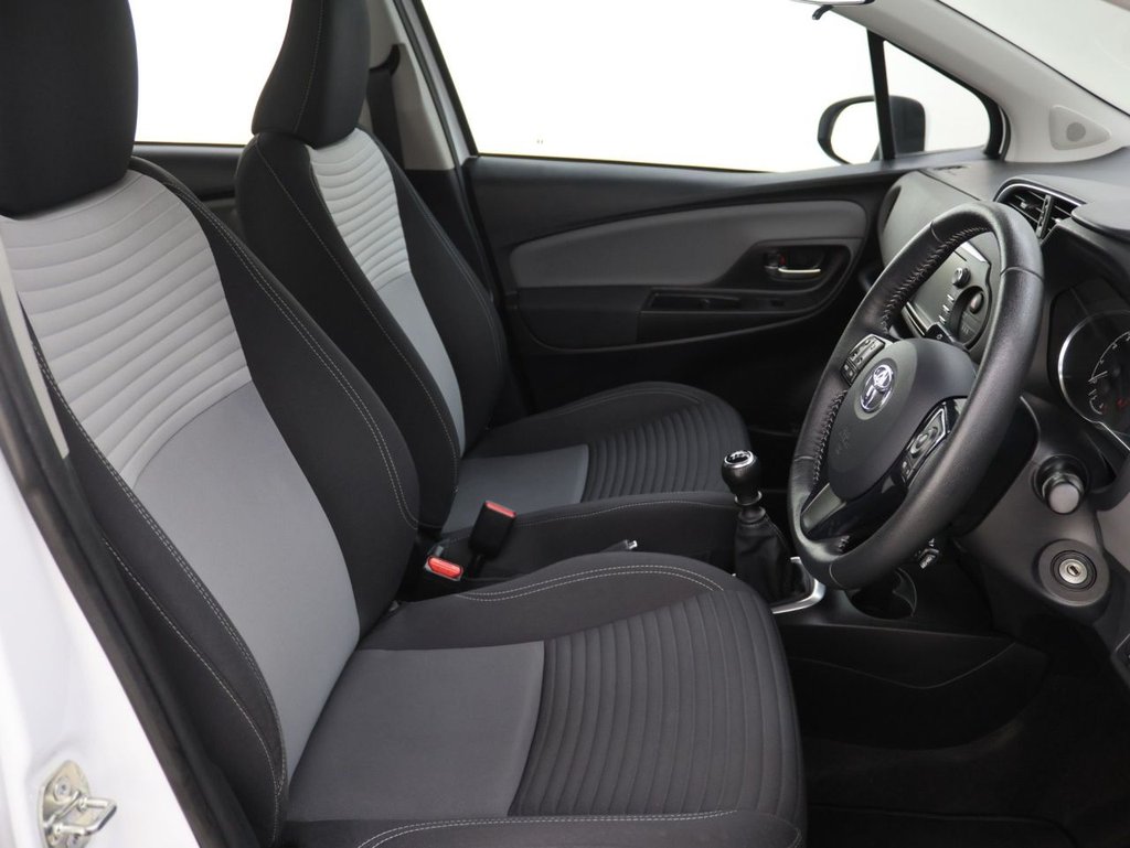 Used Toyota Yaris 2019 for sale - 77966973: Photo 12