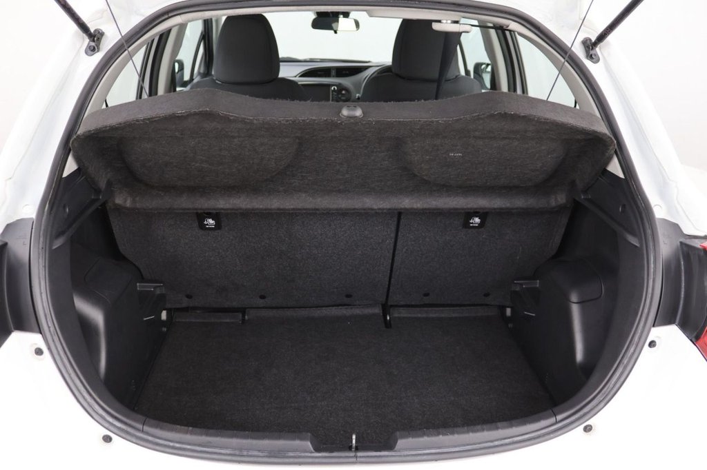 Used Toyota Yaris 2019 for sale - 77966973: Photo 25