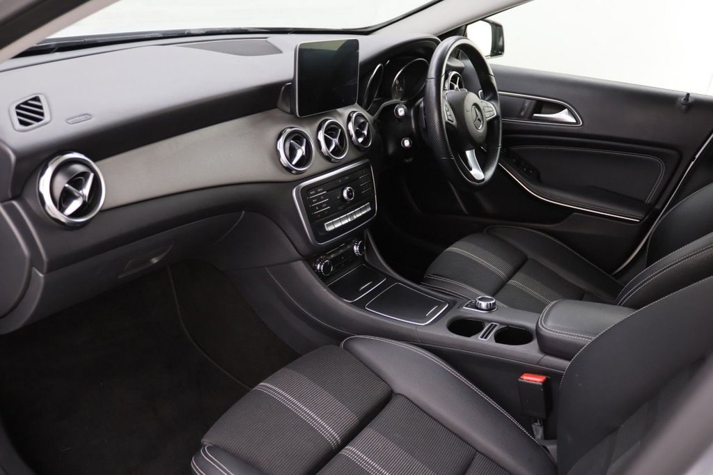 Used Mercedes-Benz GLA 2019 for sale - 77171635: Photo 25