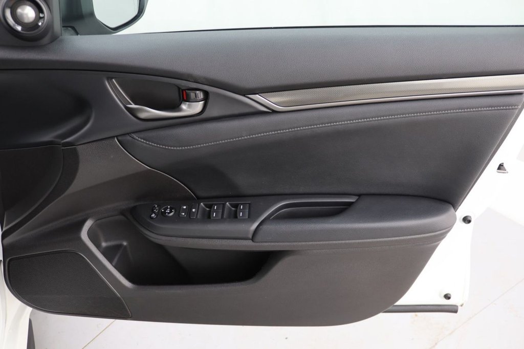 Used Honda Civic 2020 for sale - 77608485: Photo 26