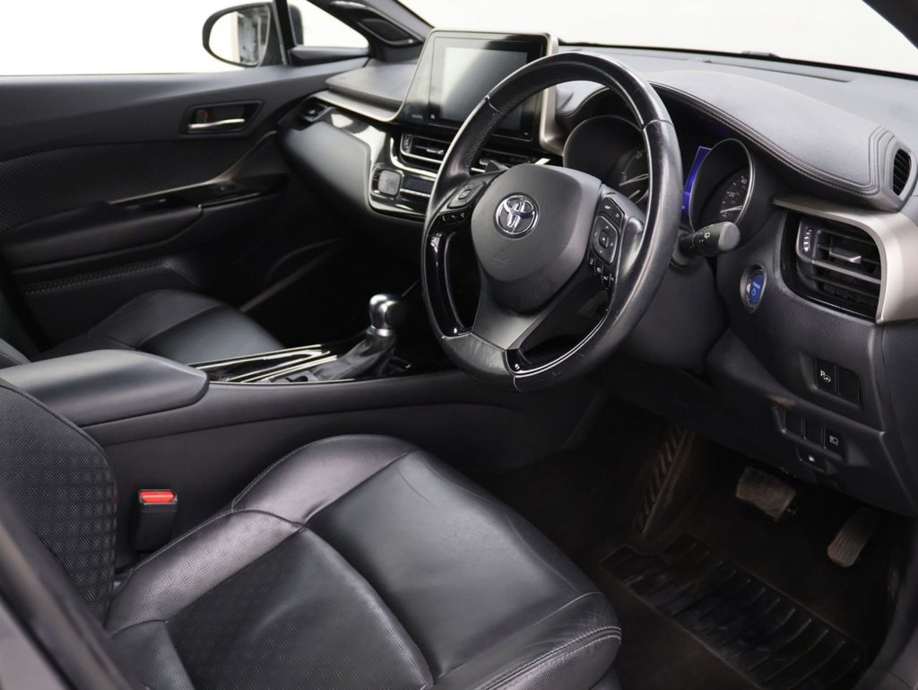 Used Toyota C-HR 2019 for sale - 77806257: Photo 10