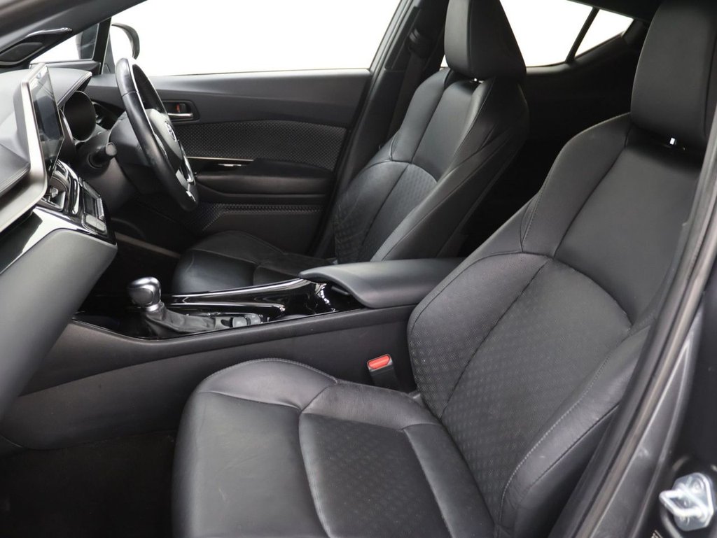 Used Toyota C-HR 2019 for sale - 77806257: Photo 22