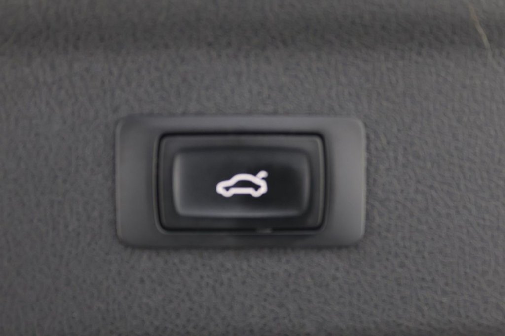 Used Audi Q3 2015 for sale - 77507161: Photo 26