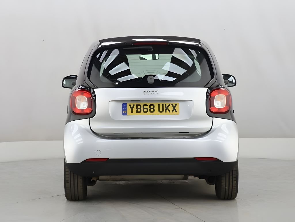 Used smart fortwo 2018 for sale - 77457483: Photo 6