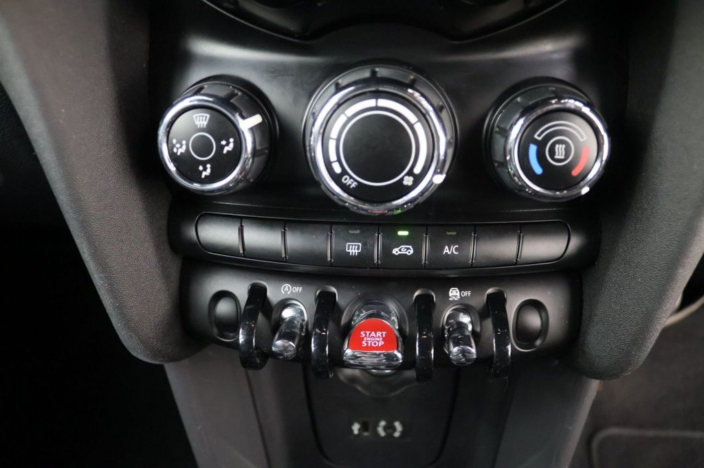 Used MINI Hatch 2018 for sale - 77451467: Photo 14