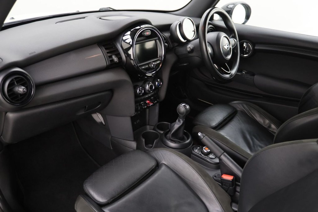 Used MINI Hatch 2018 for sale - 77451467: Photo 22