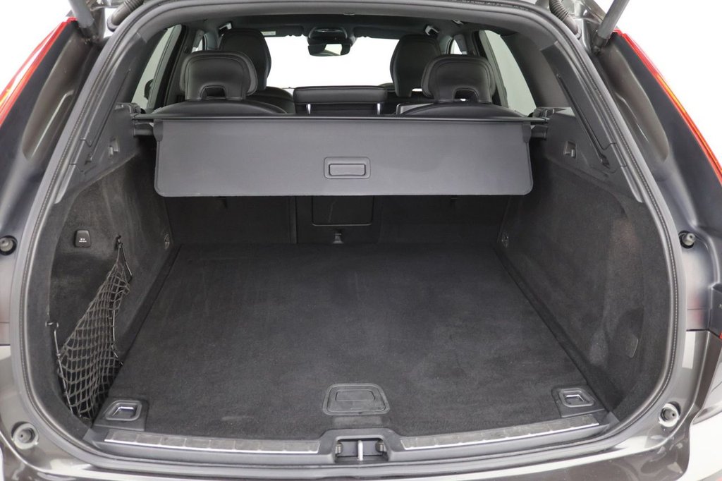 Used Volvo XC60 2020 for sale - 78016874: Photo 25