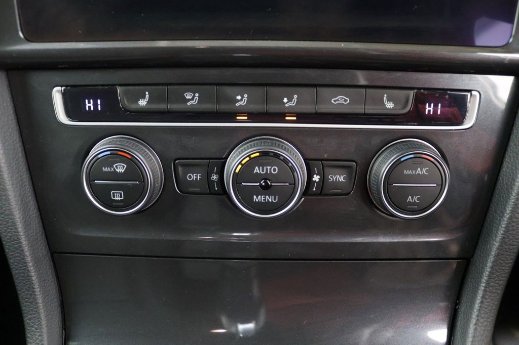 Used Volkswagen Golf 2020 for sale - 77327631: Photo 13