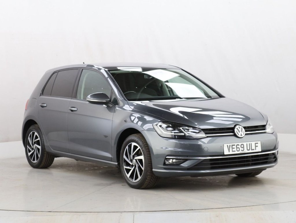 Used Volkswagen Golf 2020 for sale - 77327631: Photo 2