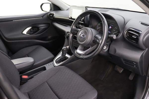 Used Toyota Yaris 2021 for sale - 76009437: Photo 10