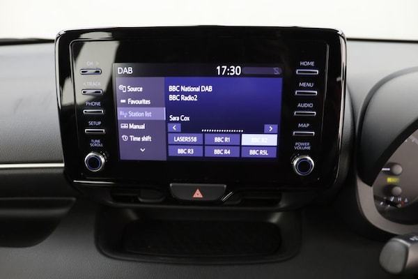 Used Toyota Yaris 2021 for sale - 76009437: Photo 13