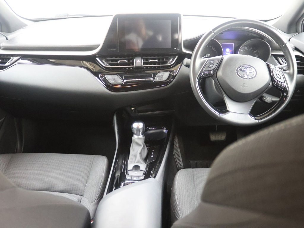 Used Toyota C-HR 2019 for sale - 77692567: Photo 19