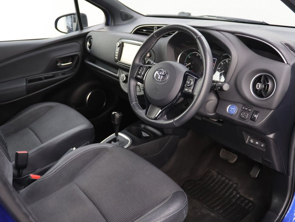 Used Toyota Yaris 2019 for sale - 77748451: Photo 12