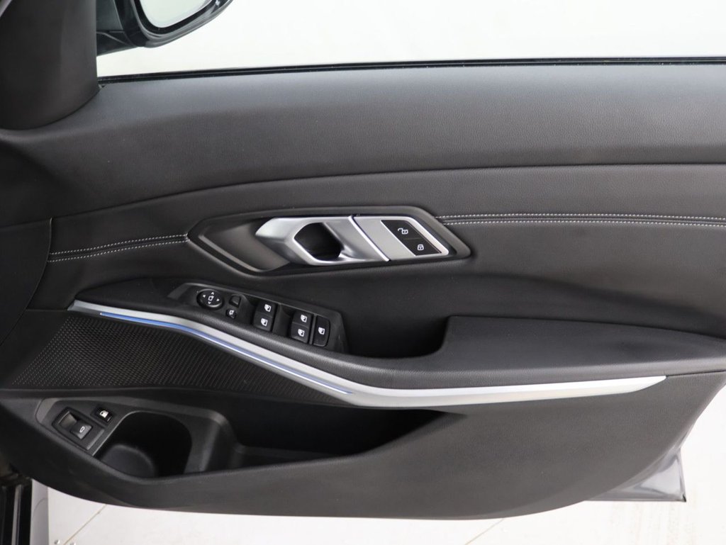 Used BMW 3 Series 2021 for sale - 76783685: Photo 28