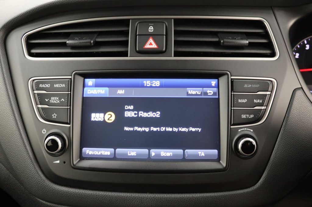 Used Hyundai i20 2019 for sale - 76445872: Photo 13