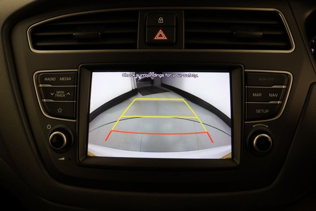 Used Hyundai i20 2019 for sale - 76445872: Photo 14