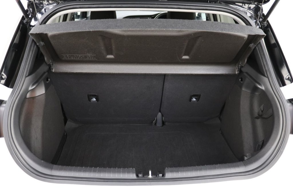 Used Hyundai i20 2019 for sale - 76445872: Photo 24