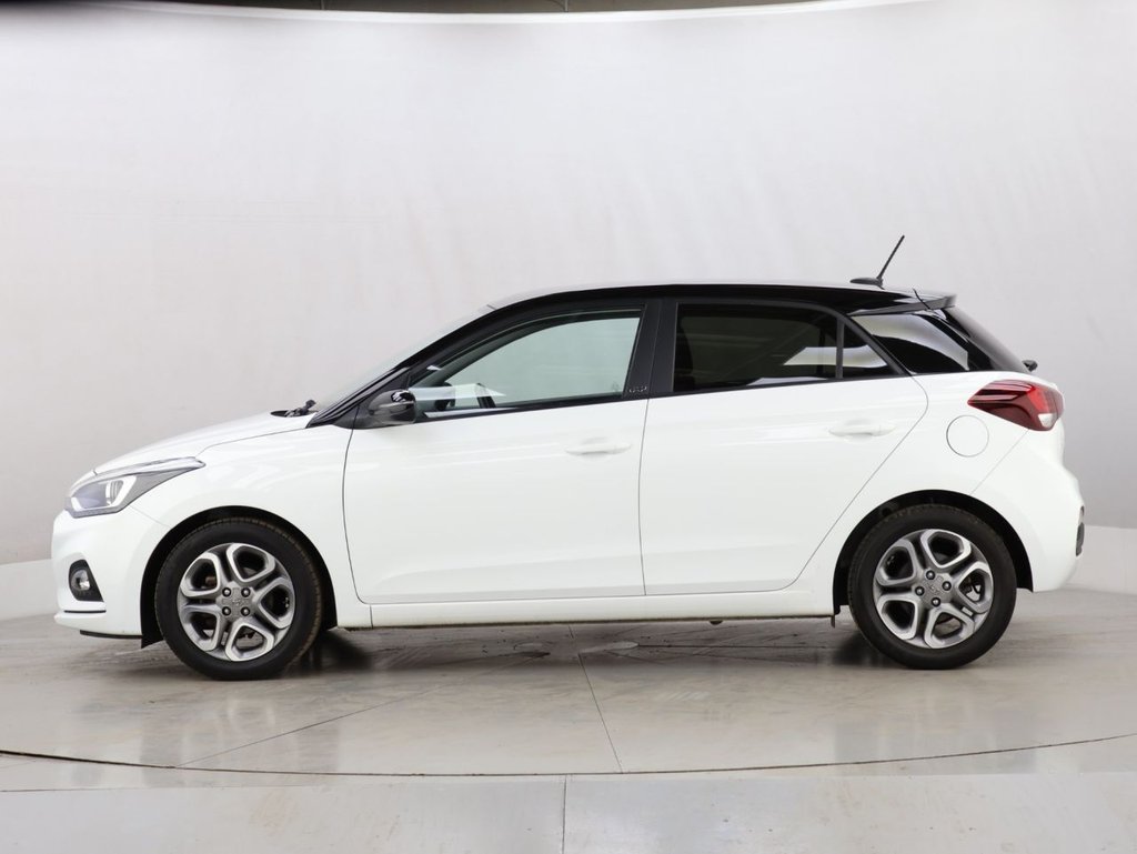 Used Hyundai i20 2019 for sale - 76445872: Photo 6