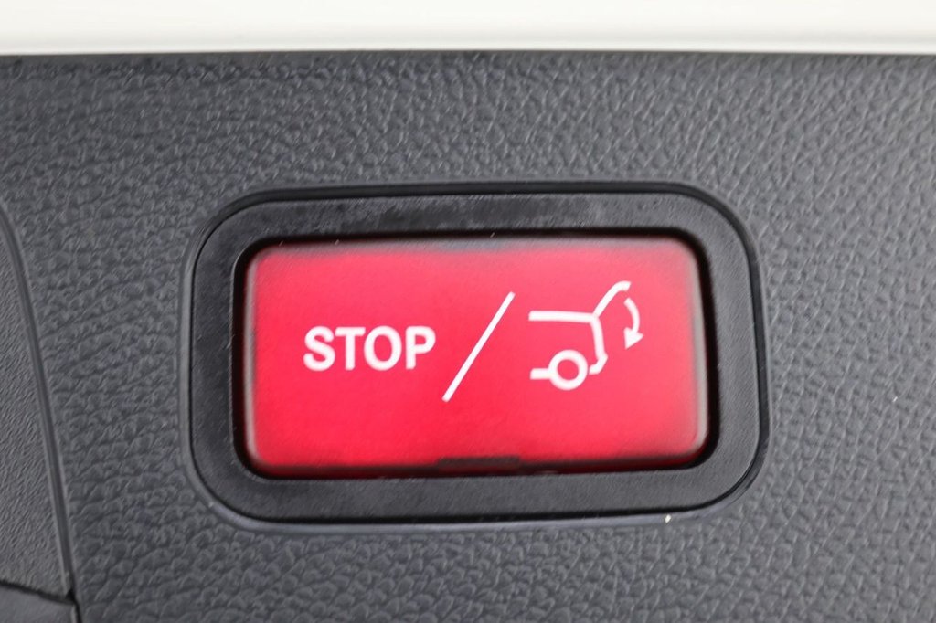 Used Mercedes-Benz GLC 2019 for sale - 77673496: Photo 28