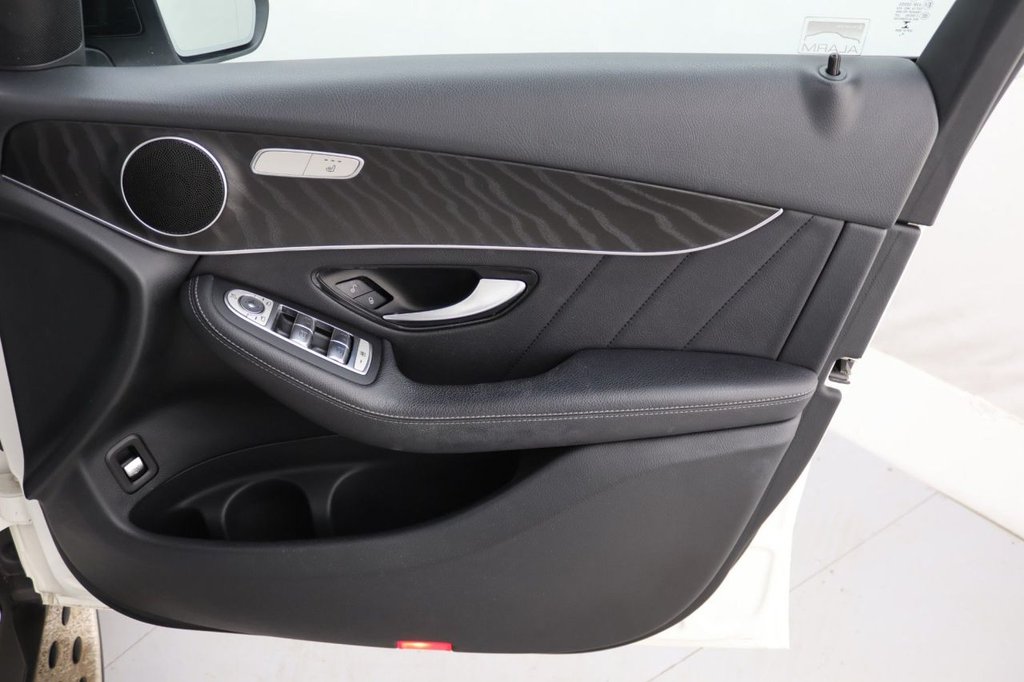 Used Mercedes-Benz GLC 2019 for sale - 77673496: Photo 29