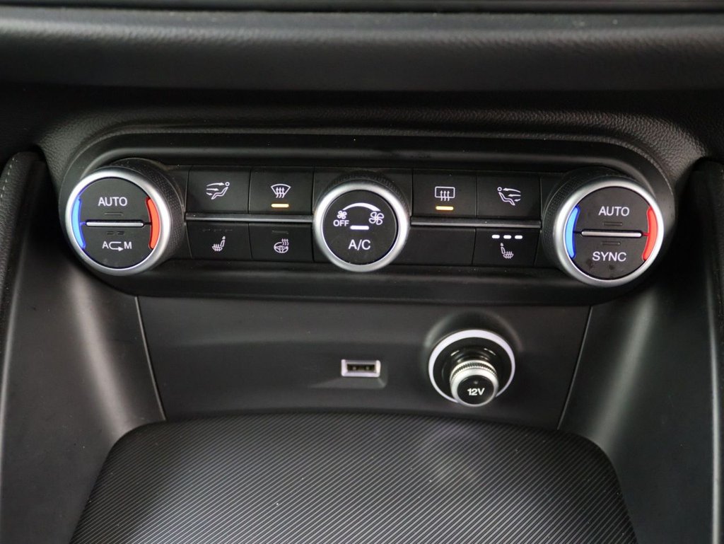 Used Alfa Romeo Stelvio 2018 for sale - 76520724: Photo 15