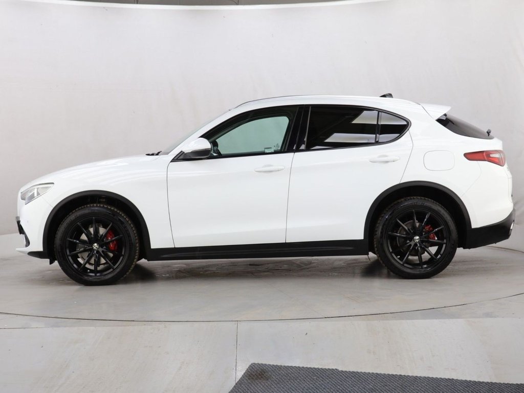 Used Alfa Romeo Stelvio 2018 for sale - 76520724: Photo 6