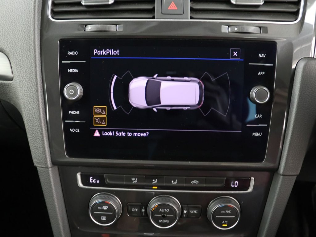 Used Volkswagen Golf 2020 for sale - 76303724: Photo 14