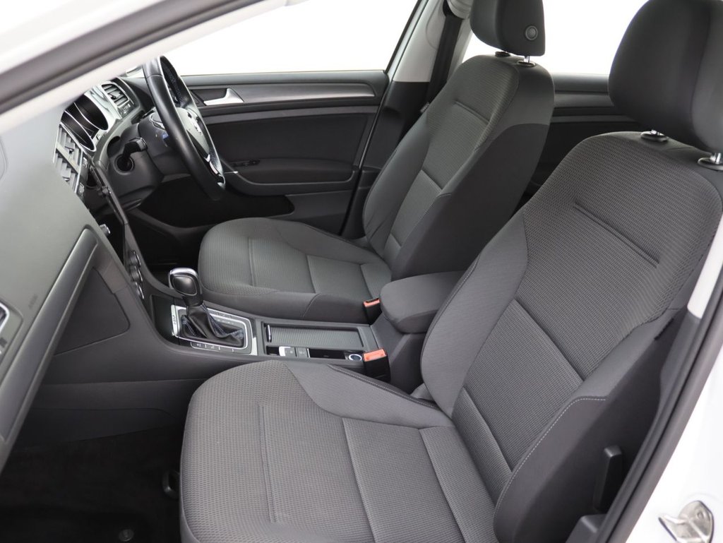 Used Volkswagen Golf 2020 for sale - 76303724: Photo 23