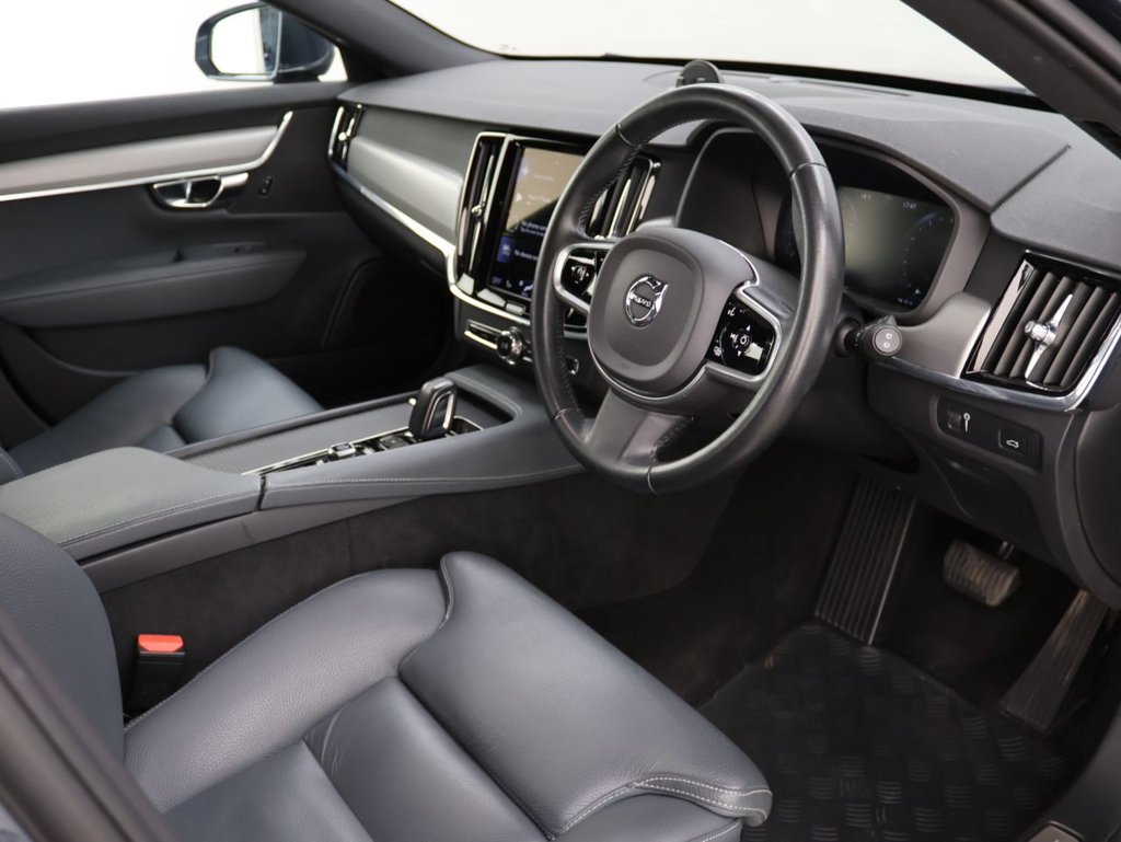 Used Volvo V90 2020 for sale - 76250123: Photo 10