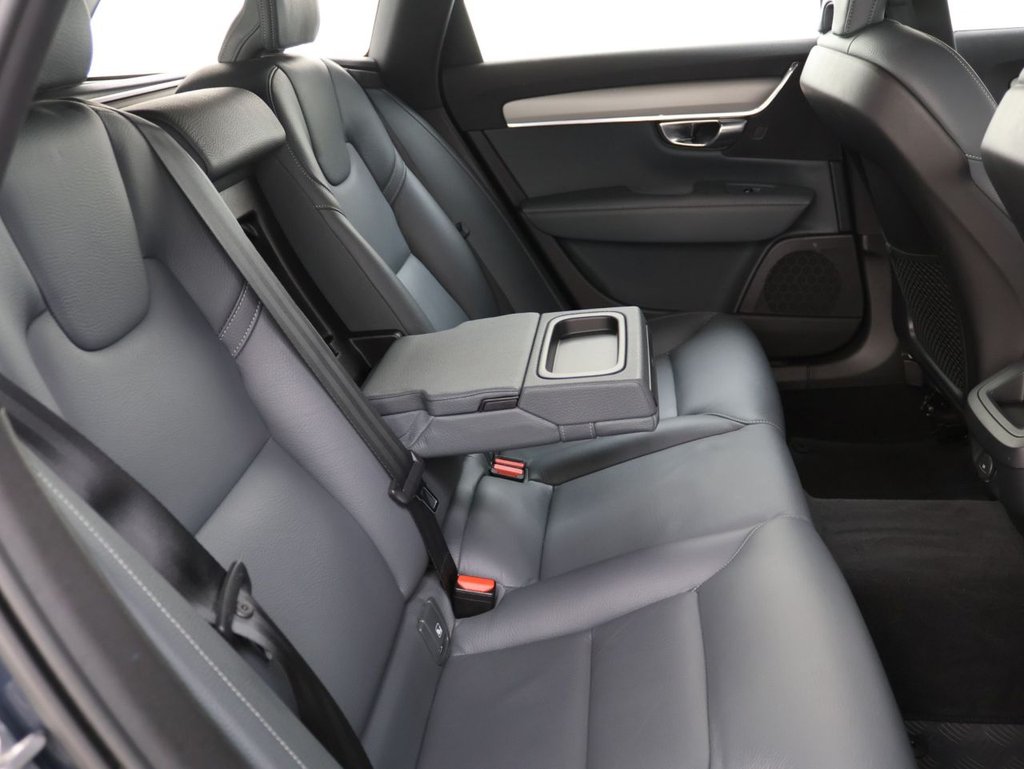 Used Volvo V90 2020 for sale - 76250123: Photo 17