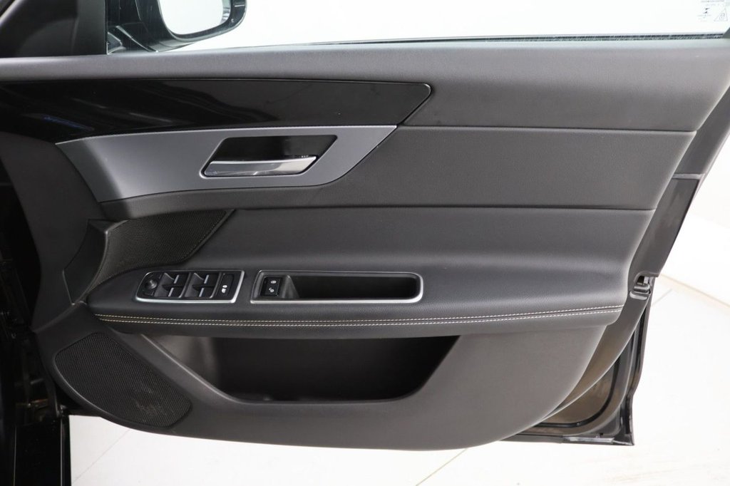 Used Jaguar XF 2019 for sale - 77199919: Photo 26