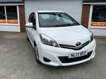 Used Toyota Yaris 2013 for sale - 75517719: Photo