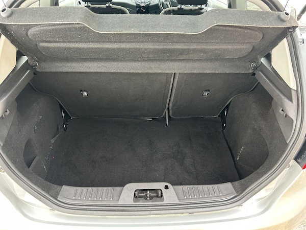 Used Ford Fiesta 2015 for sale - 76156761: Photo 30