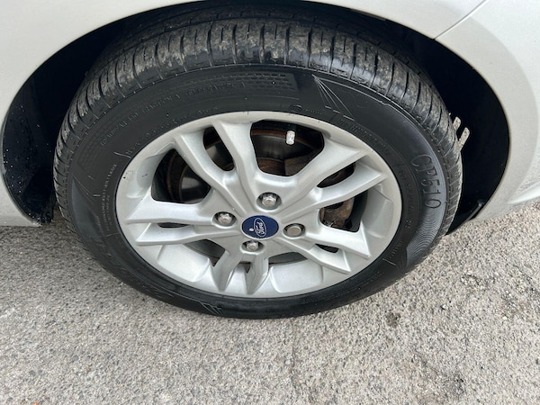 Used Ford Fiesta 2015 for sale - 76156761: Photo 32