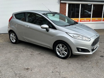 Used Ford Fiesta 2015 for sale - 76156761: Photo 4